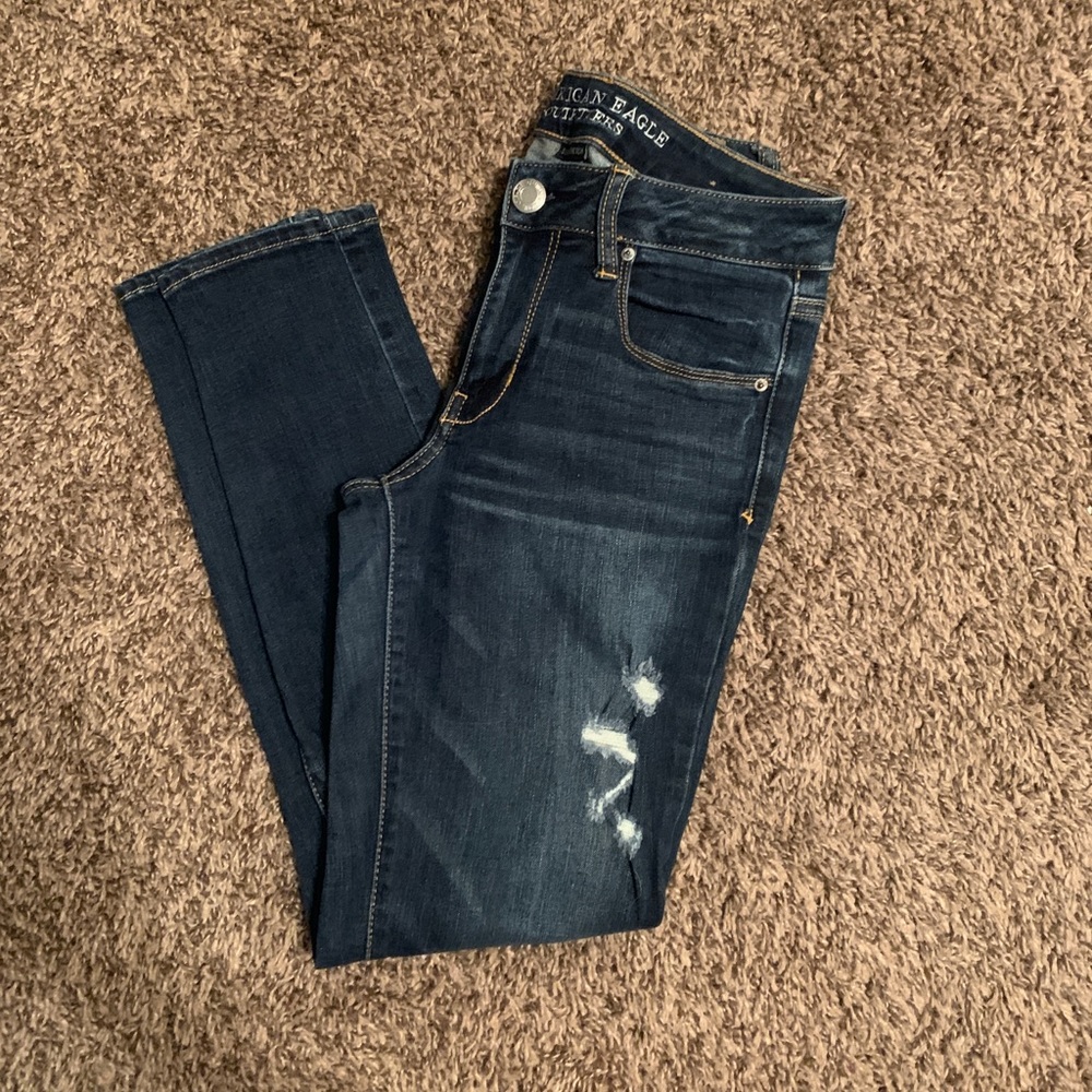 Dark wash skinny jeans